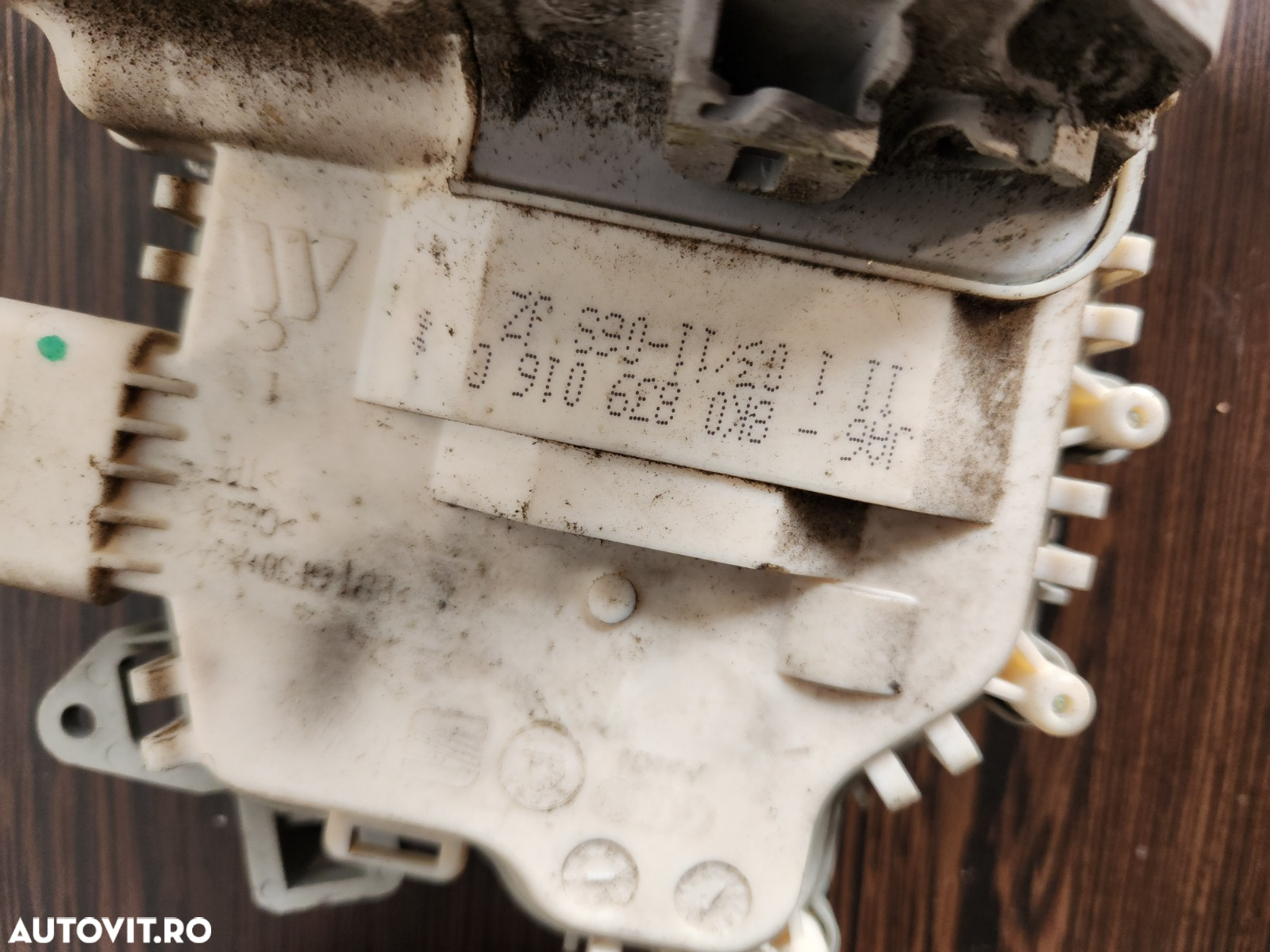 Broasca Blocator Incuietoare Usa Fata Spate Audi A4 B8 A5 Volan Stanga An 2007-2008-2009-2010-2011- - 8