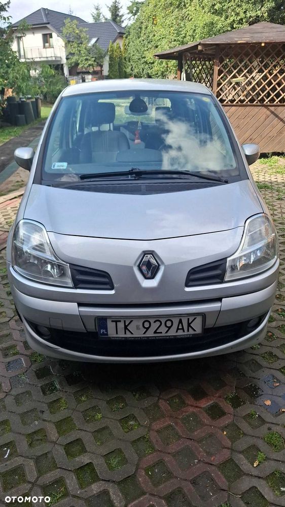 Renault Modus - 1