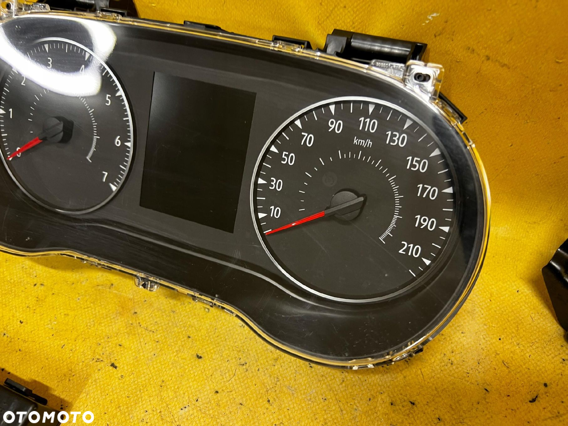 ZESTAW STARTOWY ECU BSI BCM STACYJKA DACIA SANDERO III 2023R 1.0 SCE - 4