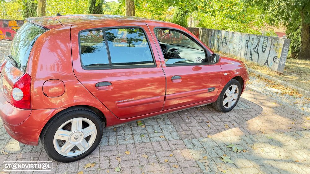Renault Clio 1.2 16V SE Extreme - 6