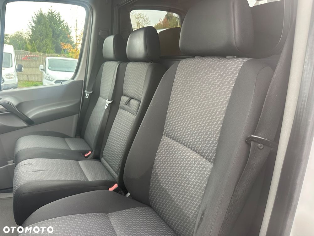 Volkswagen Crafter 35 2.0tdi 136ps L2H2 Klima stan extra - 22