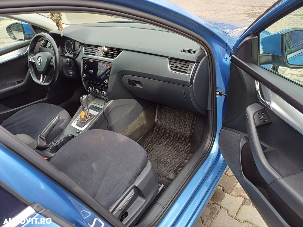 Skoda Octavia - 8