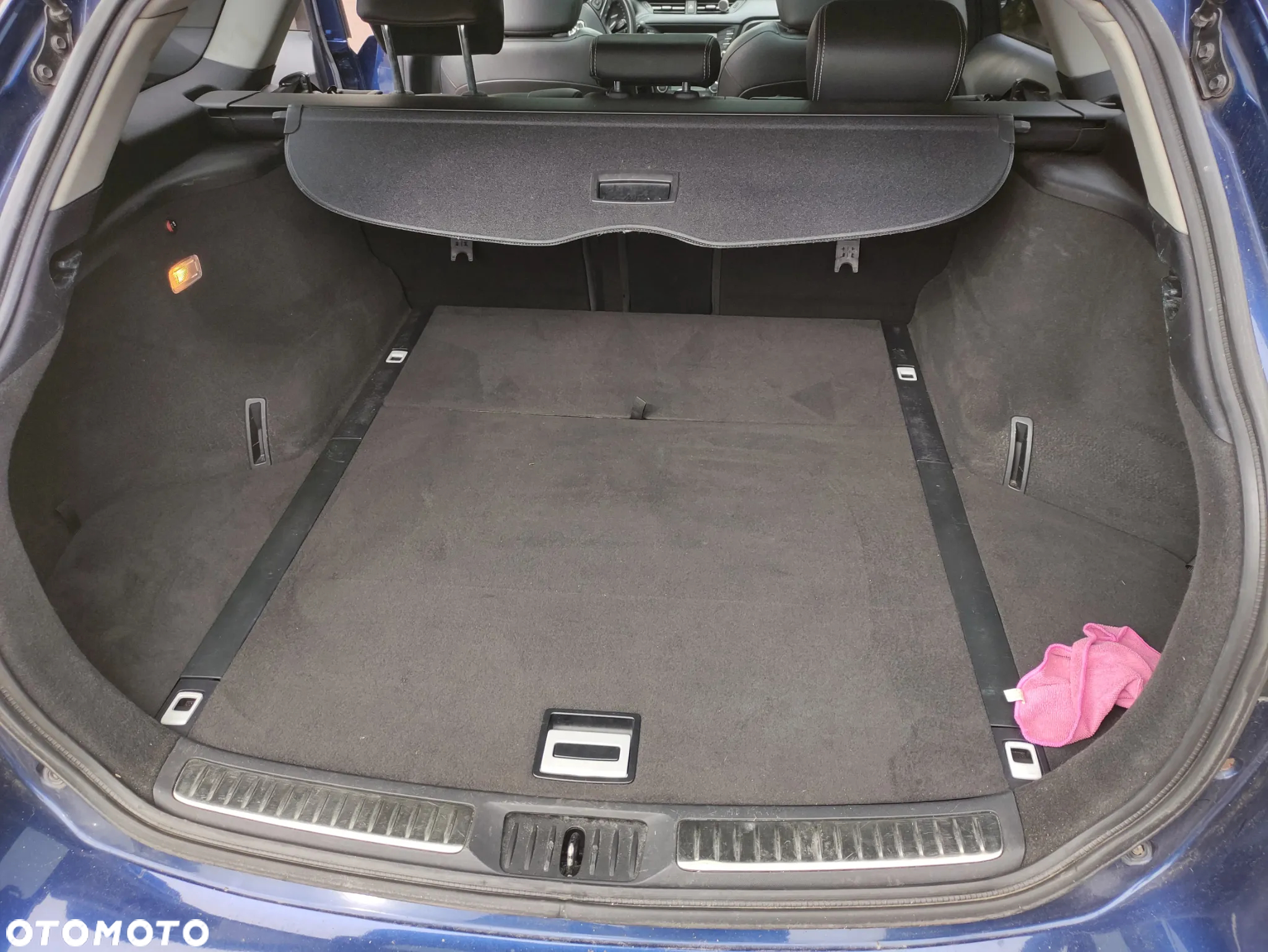 Toyota Avensis 2.0 D-4D Prestige - 21
