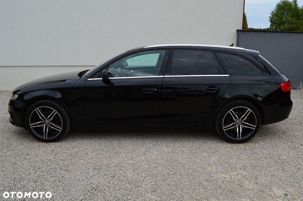 Audi A4 Avant 2.0 TDI DPF multitronic Attraction - 4