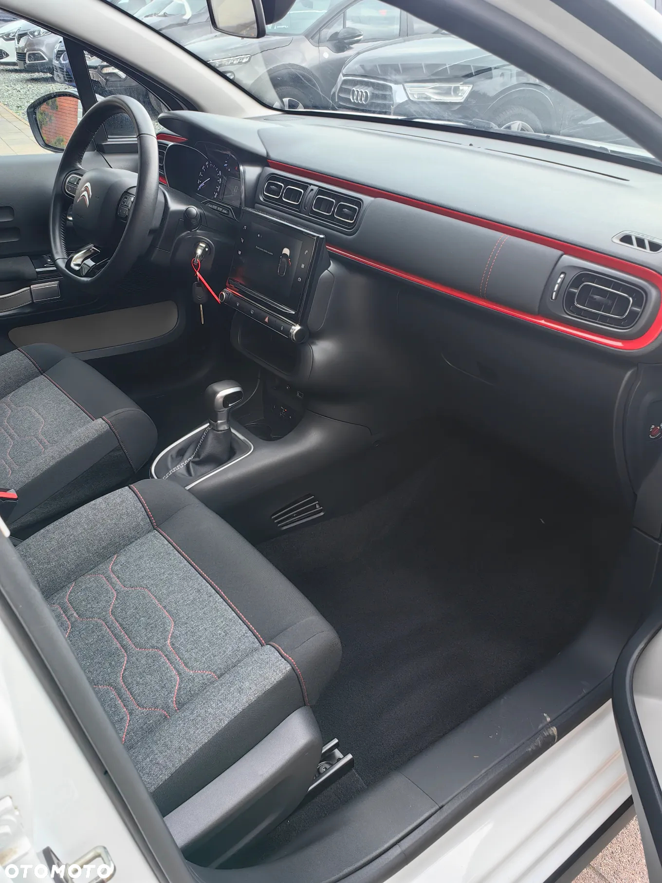 Citroën C3 Pure Tech 110 S&S EAT6 MAX - 15