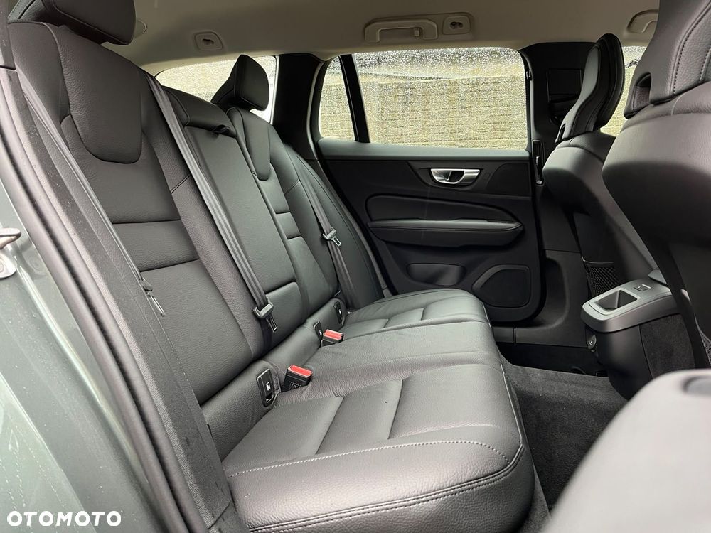 Volvo V60 - 16