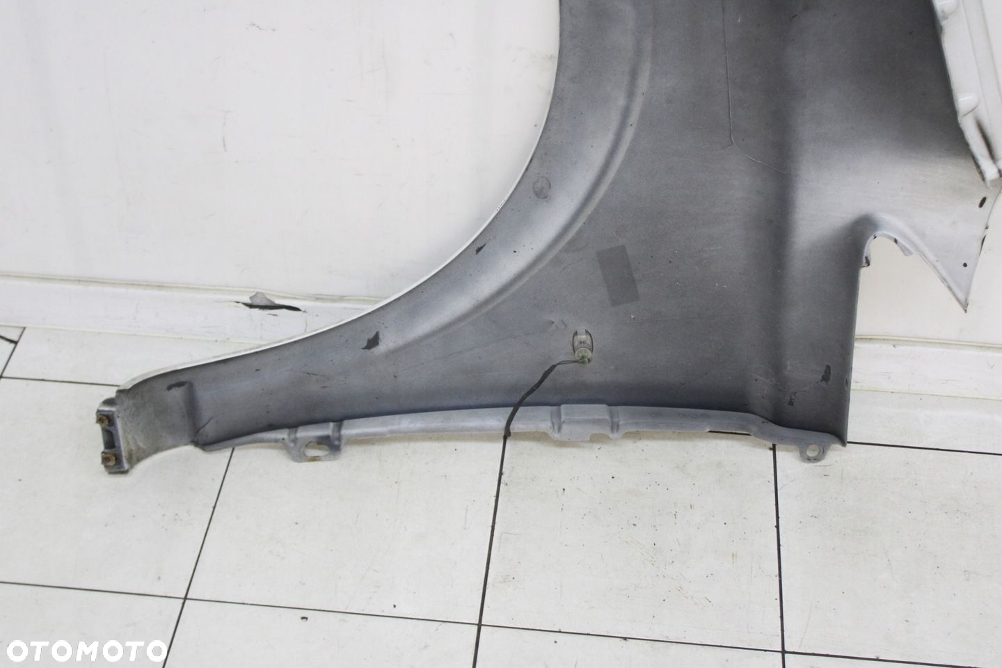 BŁOTNIK PRAWY PRZÓD PRZEDNI MERCEDES-BENZ VITO W639 2003R- 9147 - KOD - 12