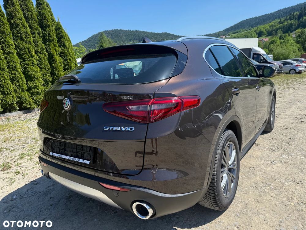 Alfa Romeo Stelvio 2.2 16V AT8 Super - 5