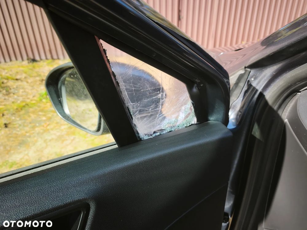 Renault Clio - 13