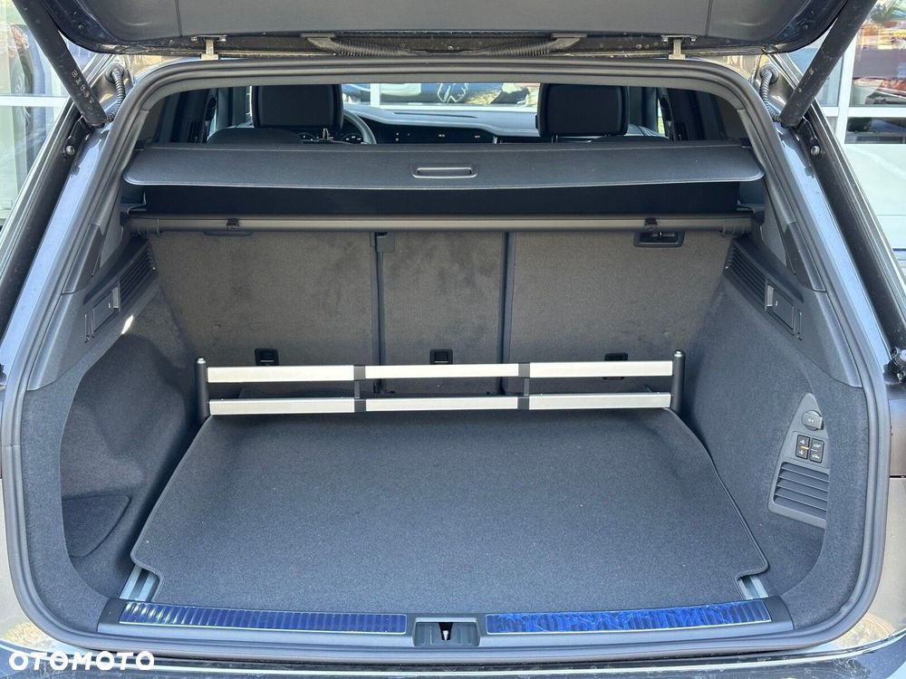 Volkswagen Touareg 3.0 V6 TDI 4Motion R-Line - 8