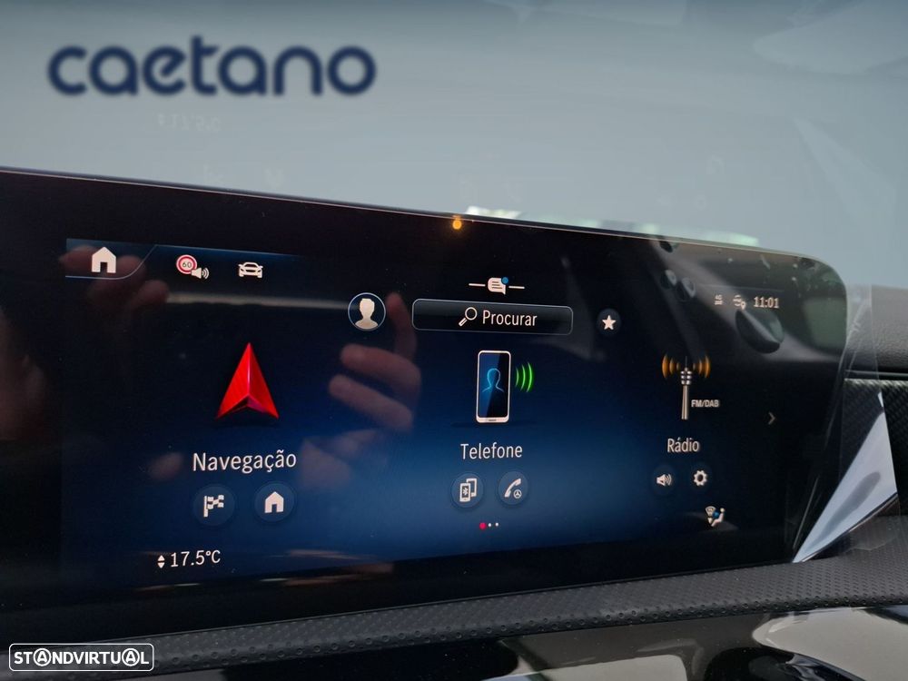 Mercedes-Benz A 250 e - 26