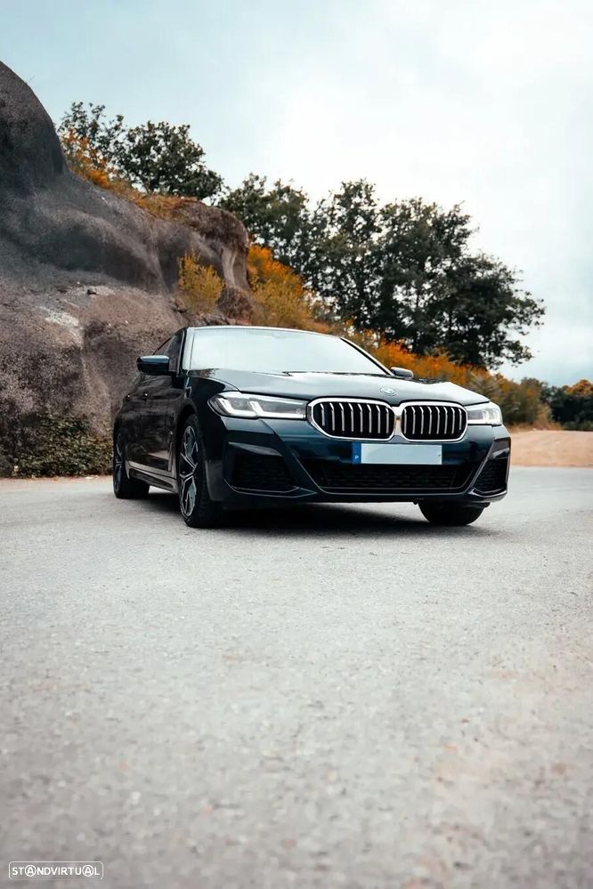 BMW 530 e Pack Desportivo M - 24