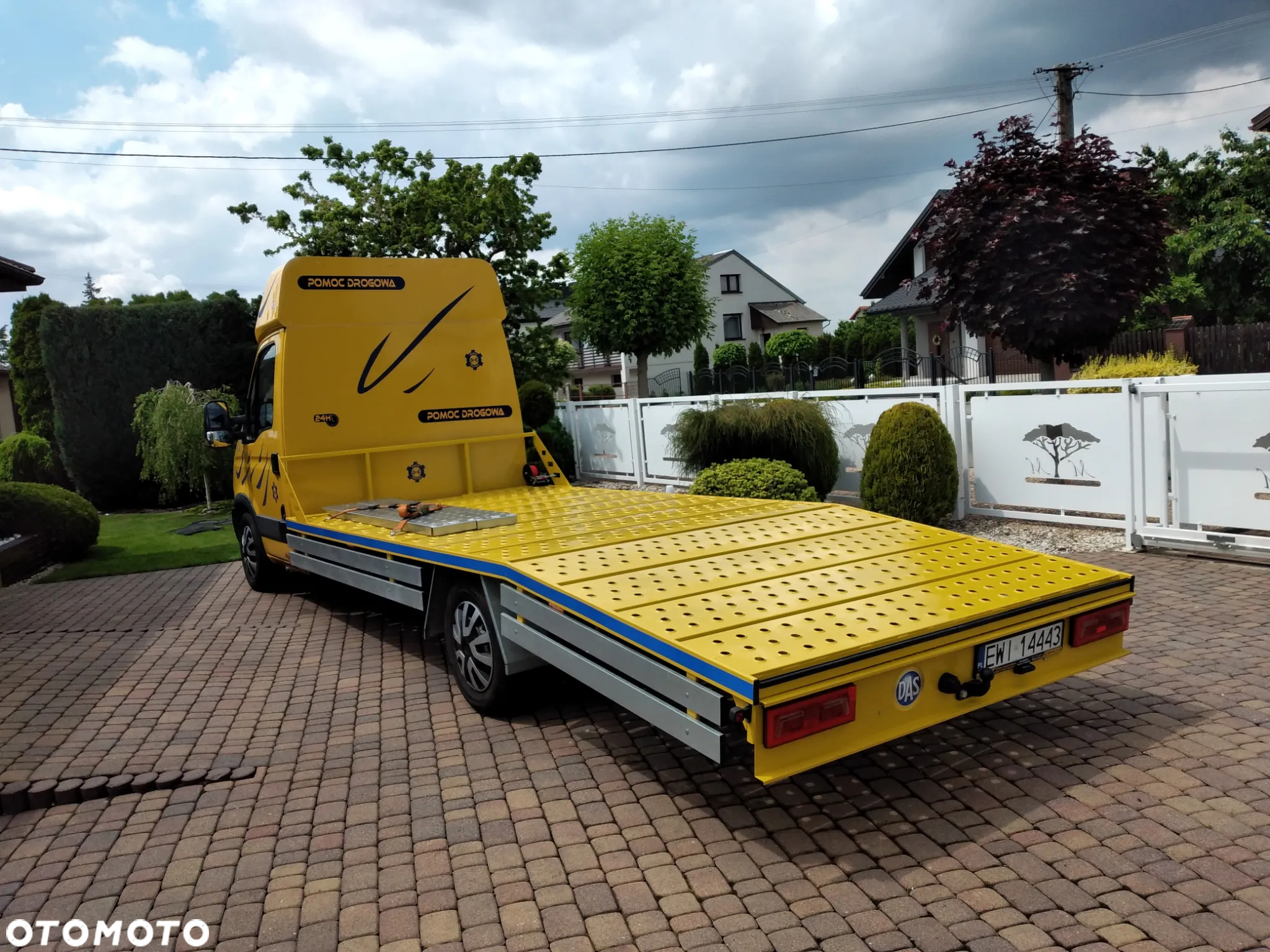 Iveco Daily pomoc drogowa auto-laweta najazd 5m panelowy kompletny - 2