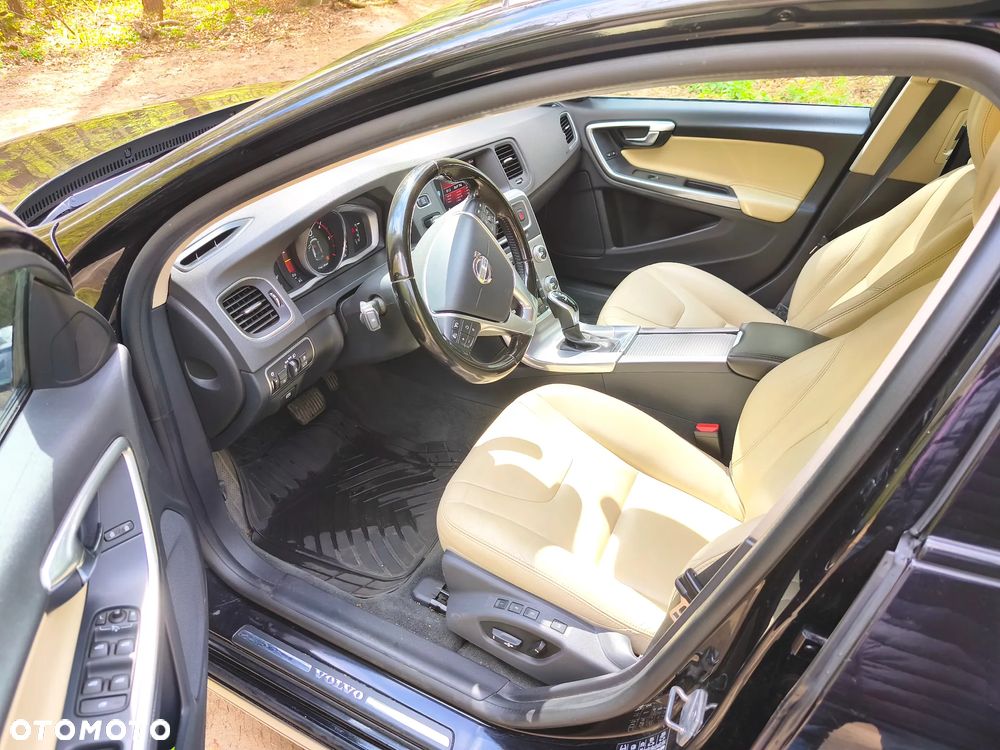 Volvo V60 - 9