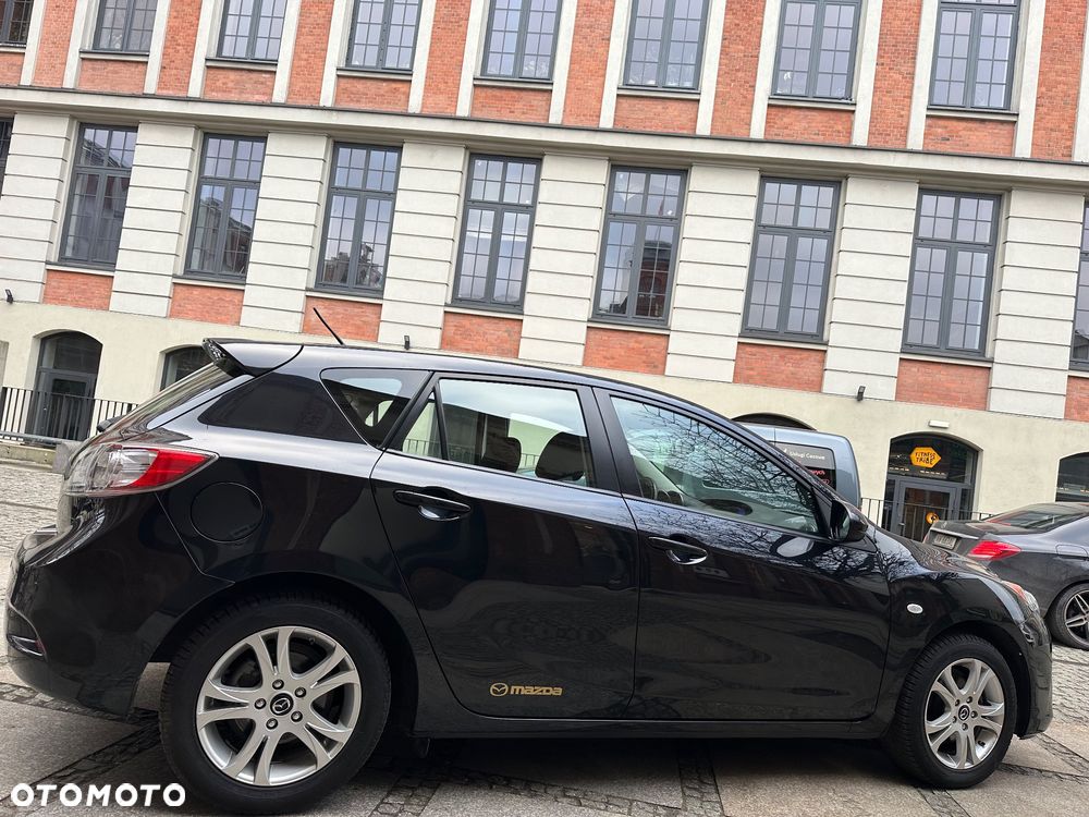 Mazda 3 - 4