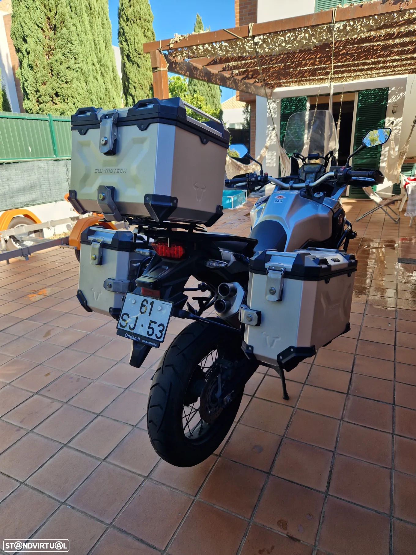 Honda Africa Twin SD04 - 22