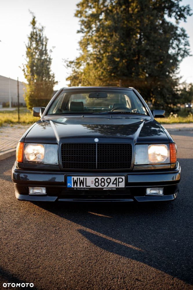 Mercedes-Benz W124 (1984-1993) - 1