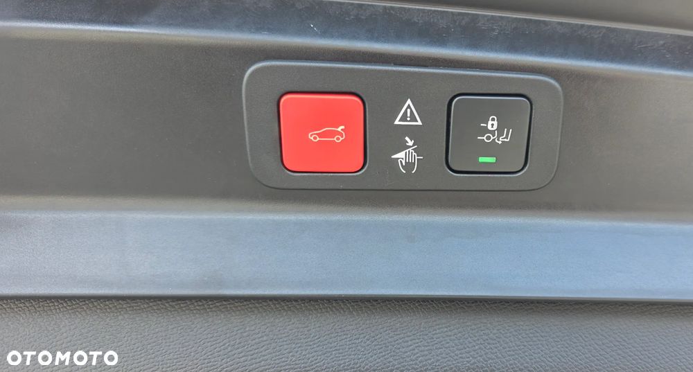 Peugeot 5008 BlueHDi 180 EAT8 GT - 34