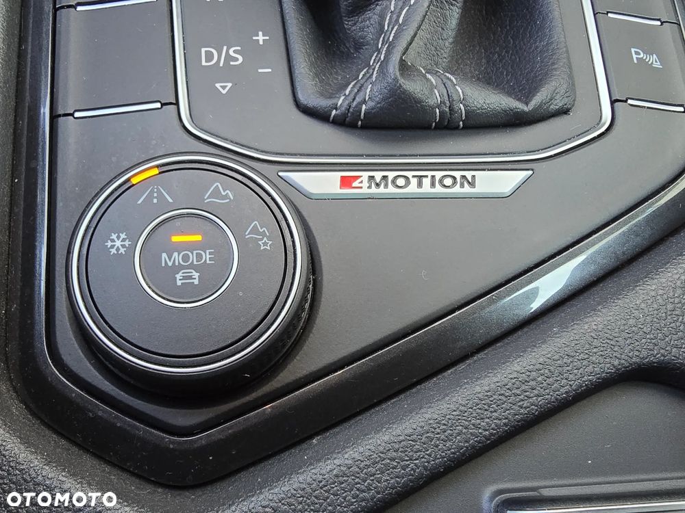Volkswagen Tiguan 2.0 TSI 4Mot R-Line DSG - 23