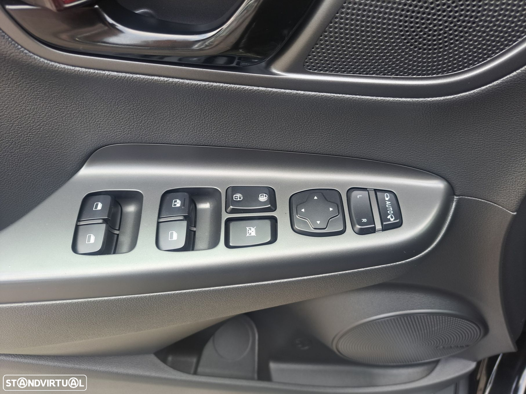 Hyundai Kauai 1.0 T-GDi Premium Pele/Tec Ver.+Nav+Vision - 4