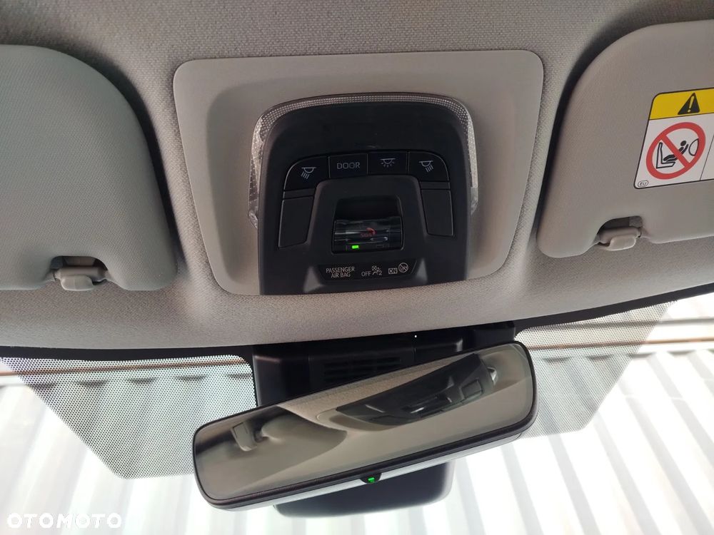 Toyota Corolla 1.5 Comfort MS - 11