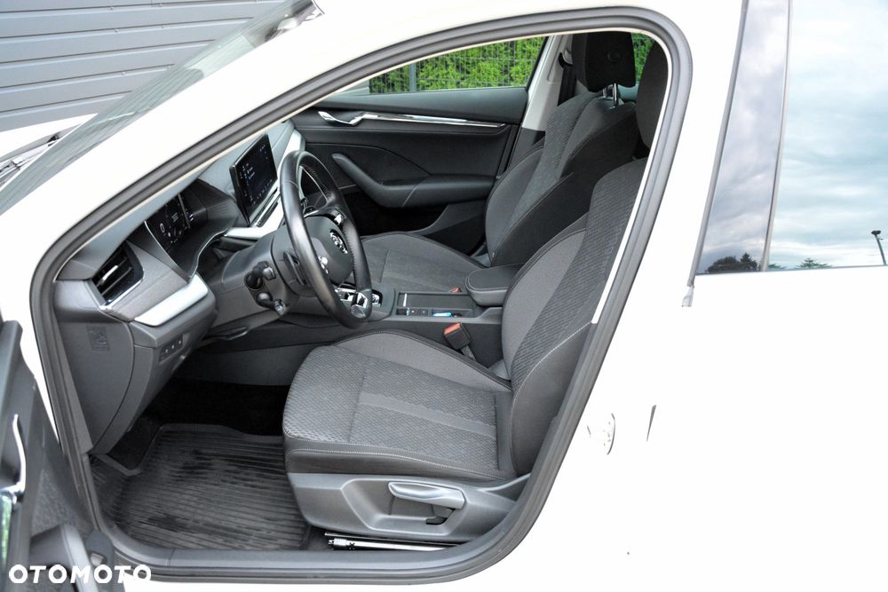 Skoda Octavia 2.0 TDI 4x4 Style DSG - 10