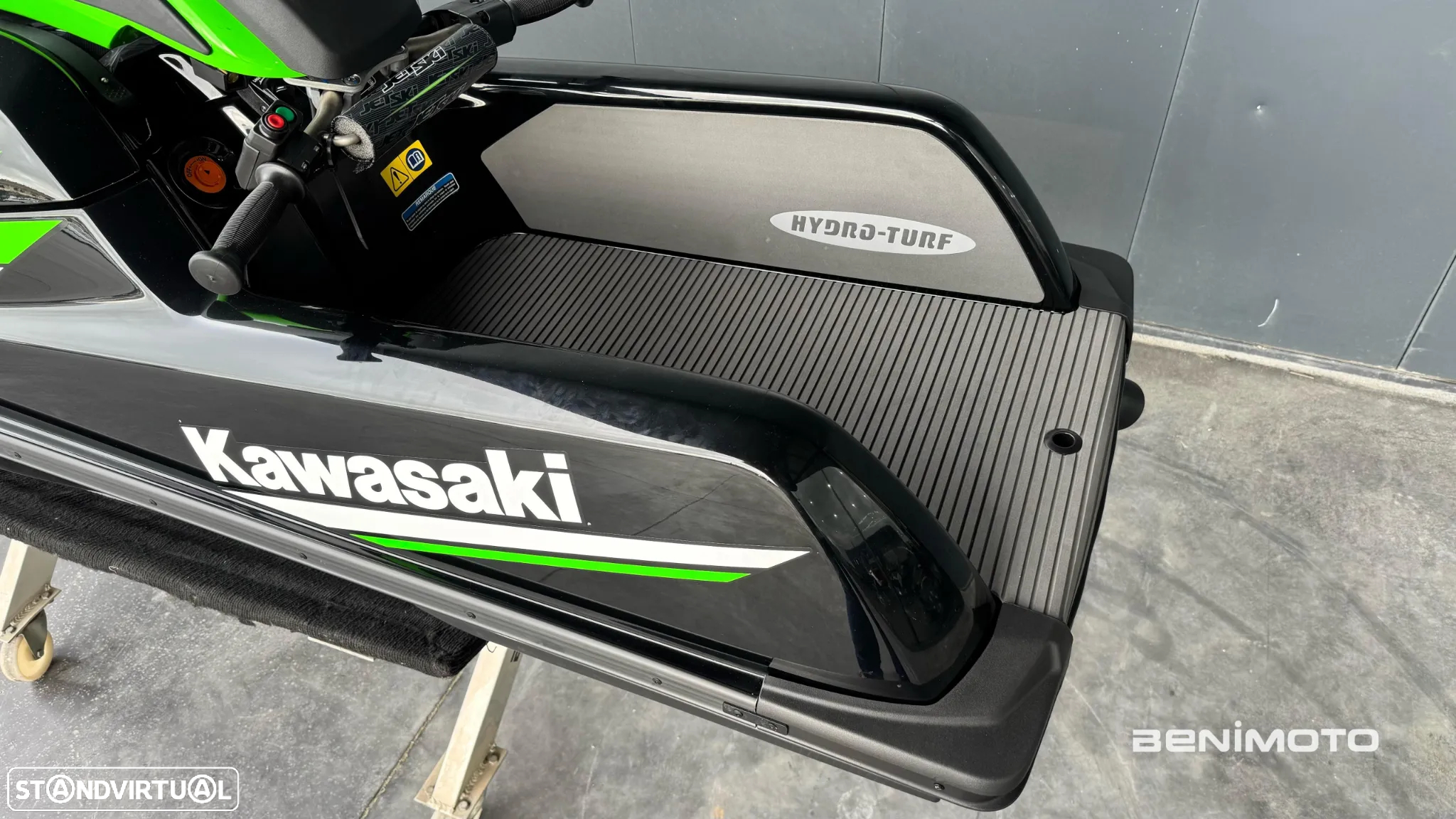 Kawasaki SX-R 160 - 14