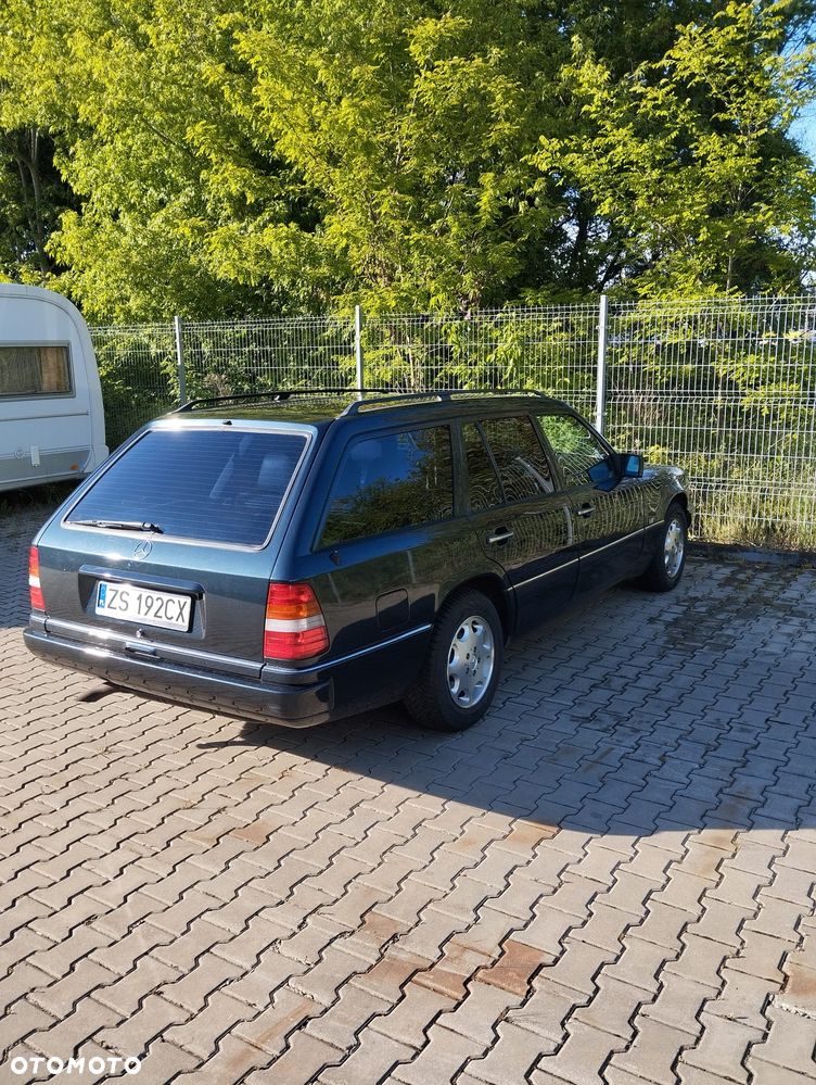 Mercedes-Benz Klasa E - 1