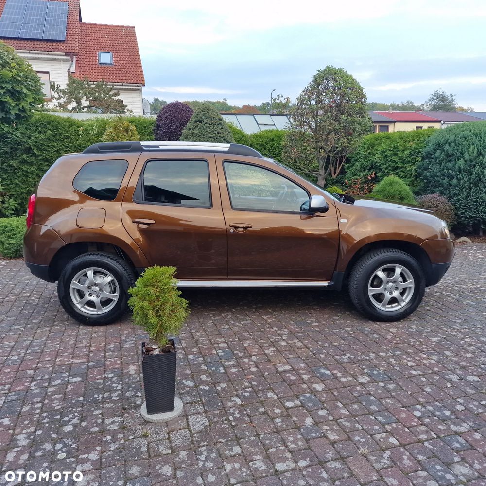 Dacia Duster 2010 photo 4
