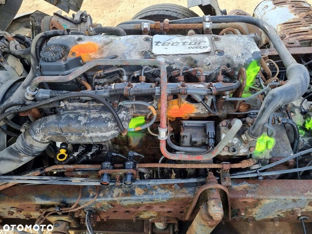 SILNIK KOMPLETNY IVECO EUROCARGO 5.9 TECTOR 160 kW 220 KM F4AE3681B 80E22 90E22 100E22 110E22 120E22