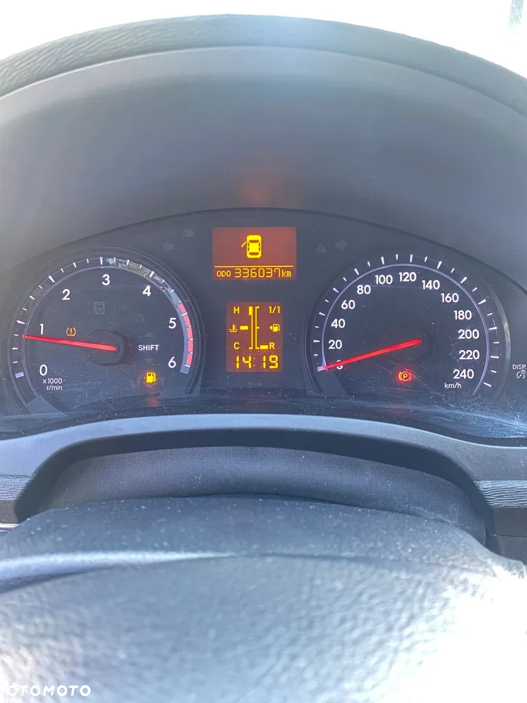 Toyota Avensis 2.0 D-4D Premium - 13