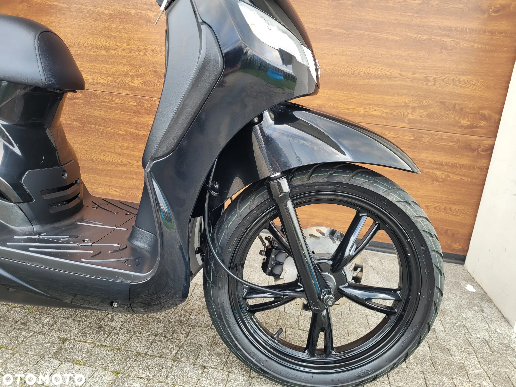 Peugeot Tweet - 22