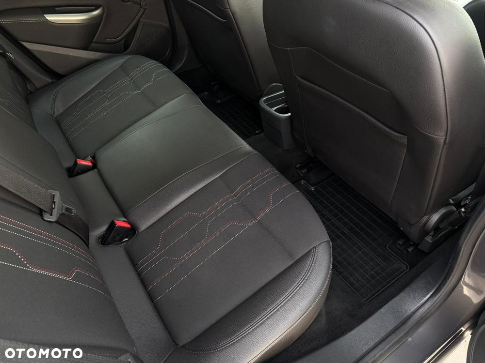 Opel Astra ver-1-4-turbo-cosmo - 29