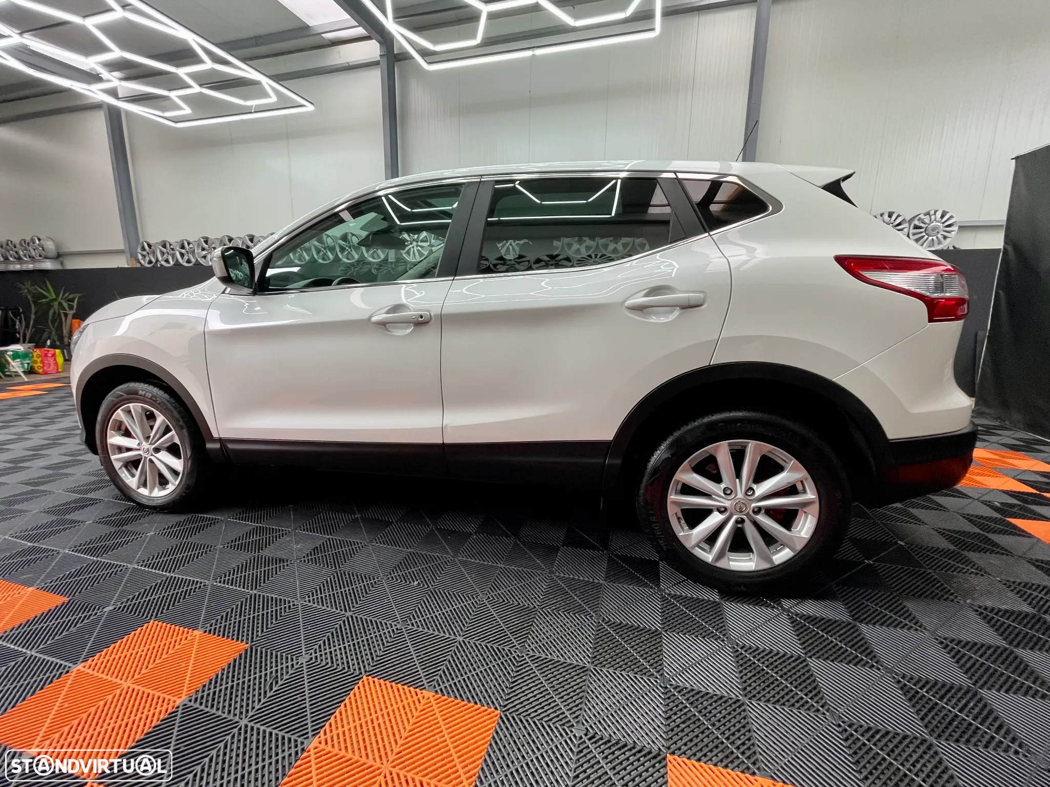 Nissan Qashqai 1.5 dCi Tekna Sport 17 129g - 4