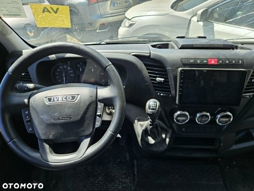 Iveco DAILY  2.3 DIESEL  2017 ROK  KAMPER - 16