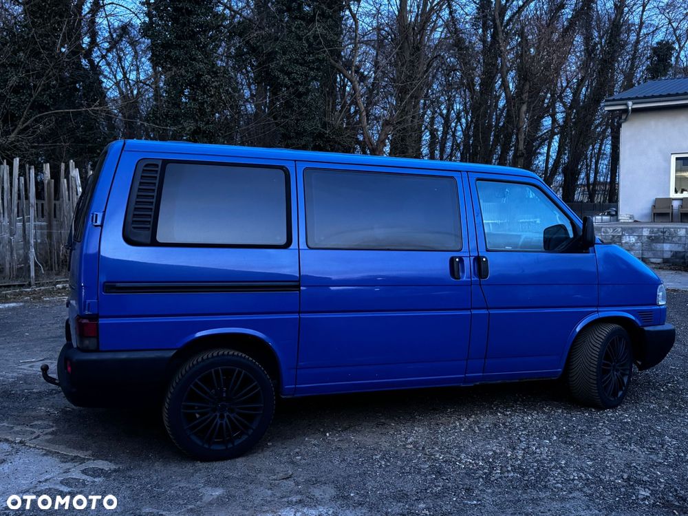 Volkswagen Multivan Standard - 15