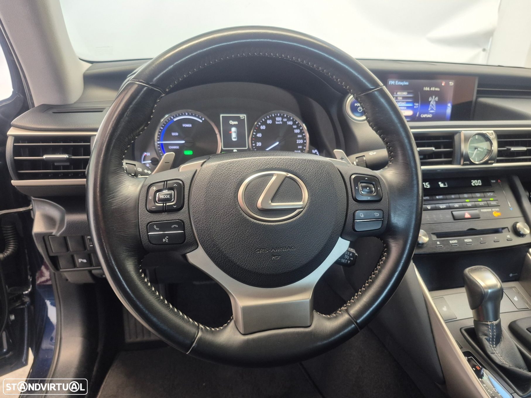 Lexus IS 300H Sport Edition - 13