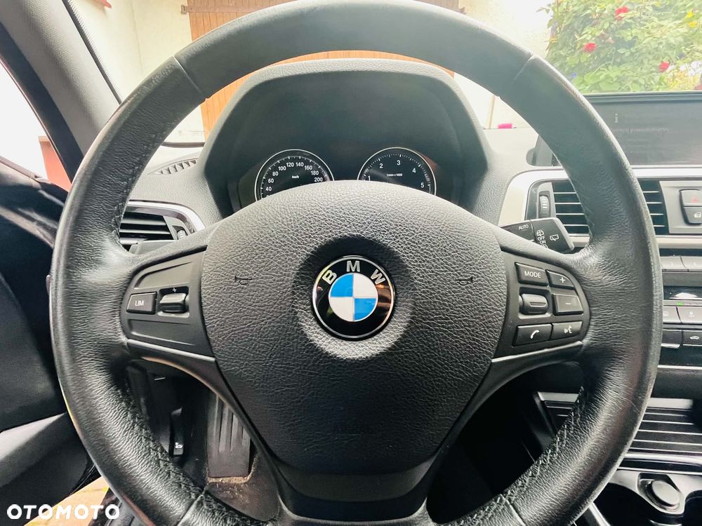 BMW Seria 1 118d - 16