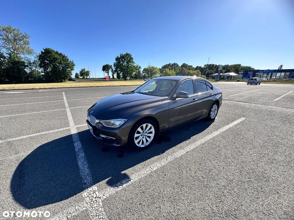 BMW Seria 3 - 30