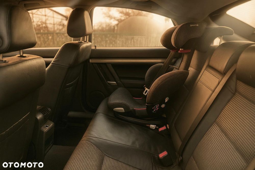 Opel Vectra 1.8 Cosmo - 9