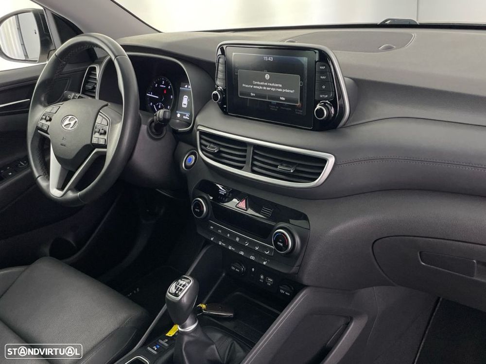 Hyundai Tucson 1.6 CRDi Premium +P.Pe+P.Style Plus - 24