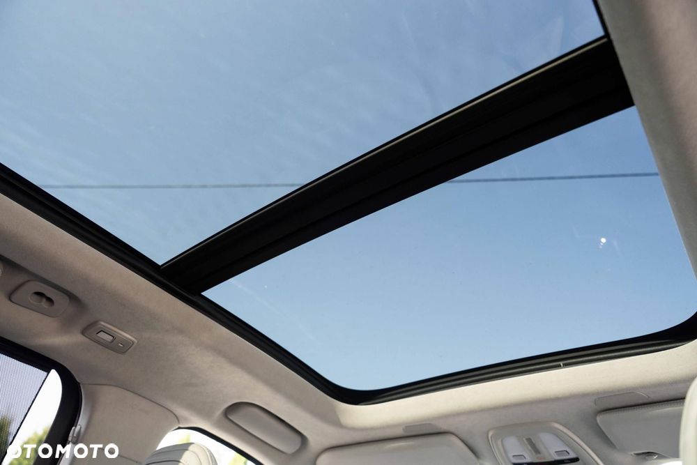 Volvo XC 90 - 33