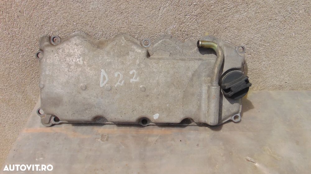 Capac culbutori Nissan Navara D22 2.5 diesel an 2003 - 1