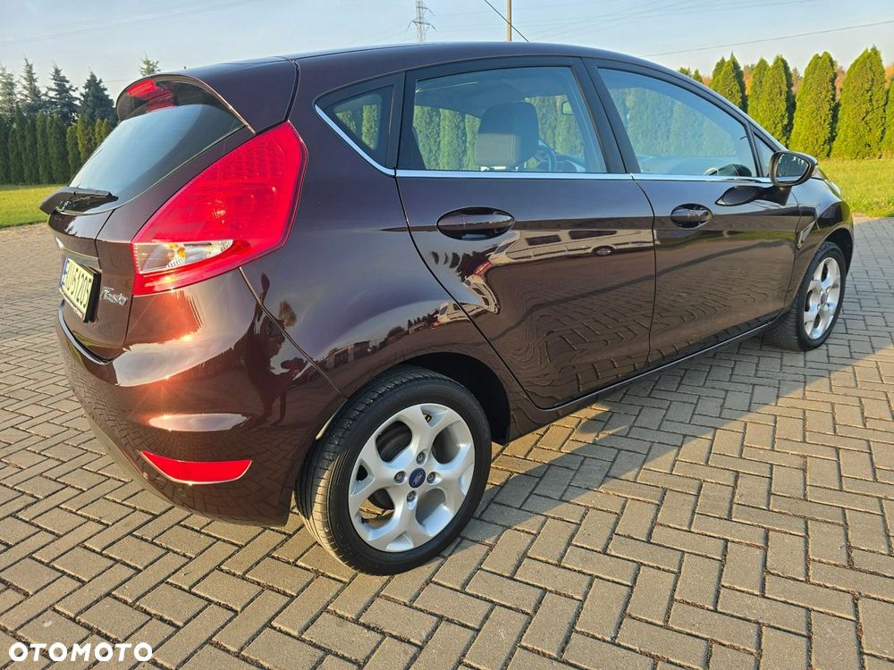 Ford Fiesta - 8