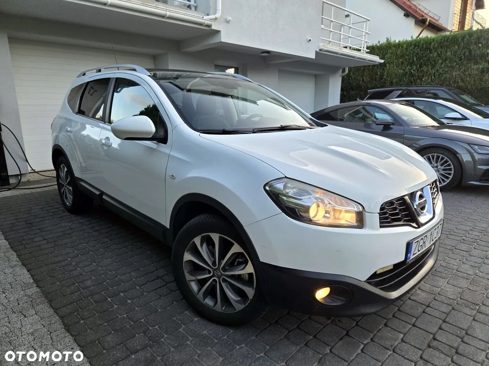 Nissan Qashqai+2 - 1