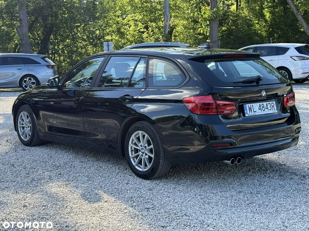 BMW Seria 3 320d - 5
