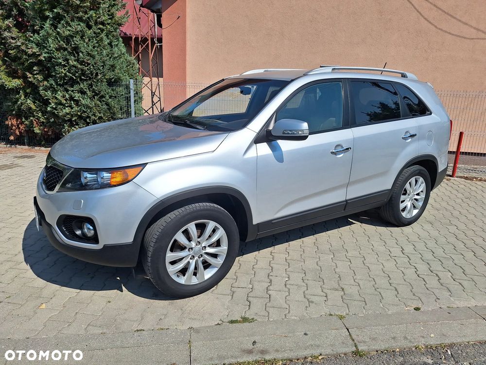 Kia Sorento - 4