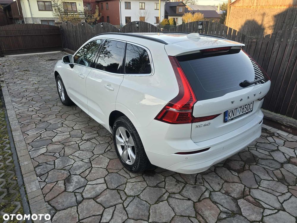 Volvo XC 60 D4 Momentum Pro - 14