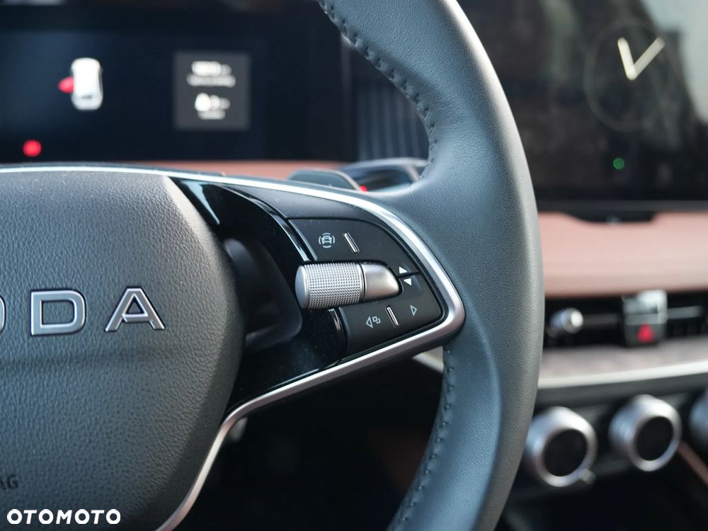 Skoda Superb 1.5 TSI Plug-in Hybrid L&K DSG - 22