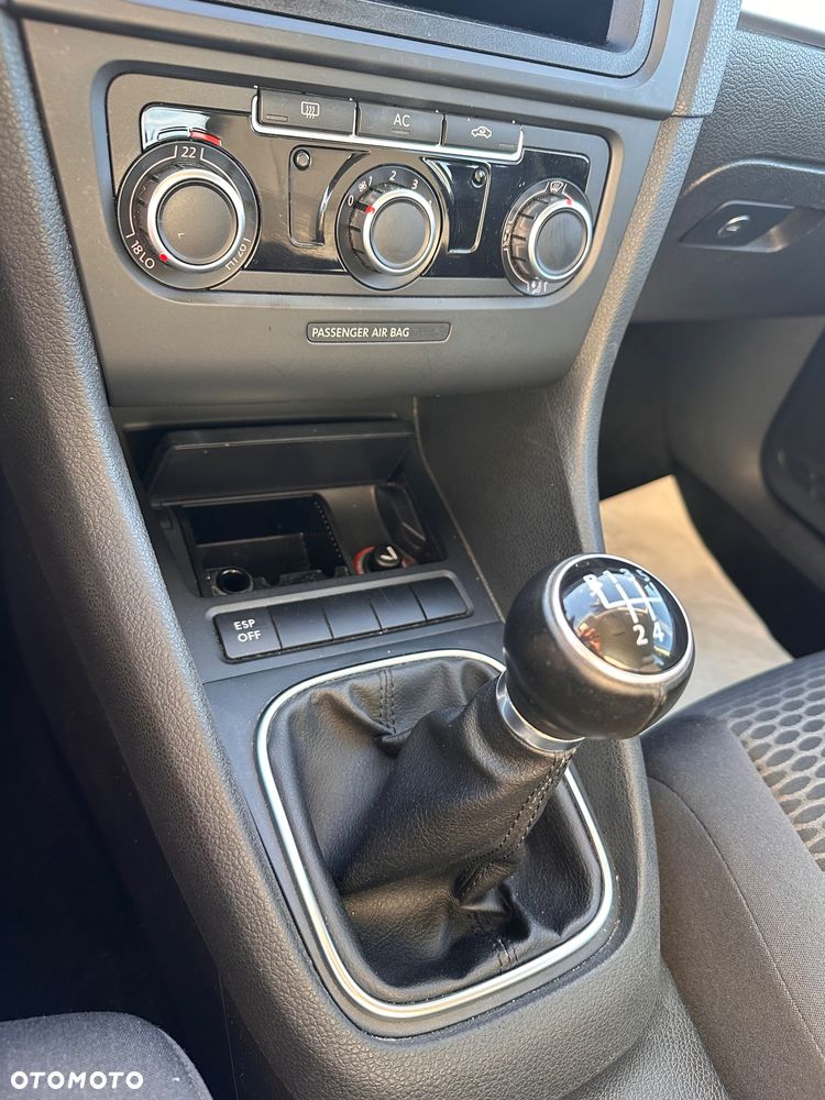 Volkswagen Golf - 39